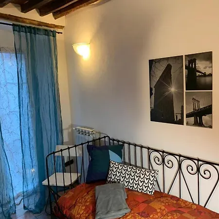 Le Parole Del Gatto Genova